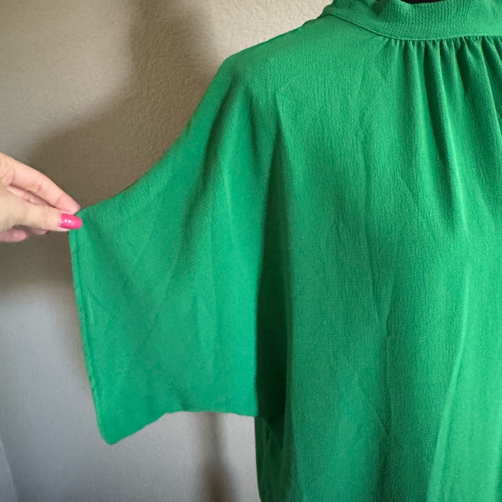 SHEIN Emerald Green Top S